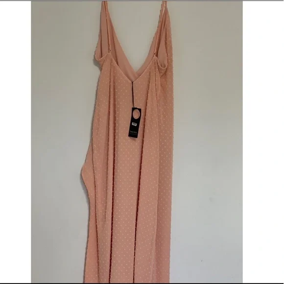 Privacy Please Rasika Gown in Blush Small and Medium Size - Picture 14 of 16